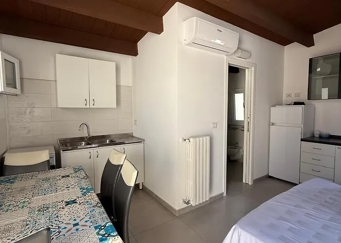 La Casa Di Mina Apartment *